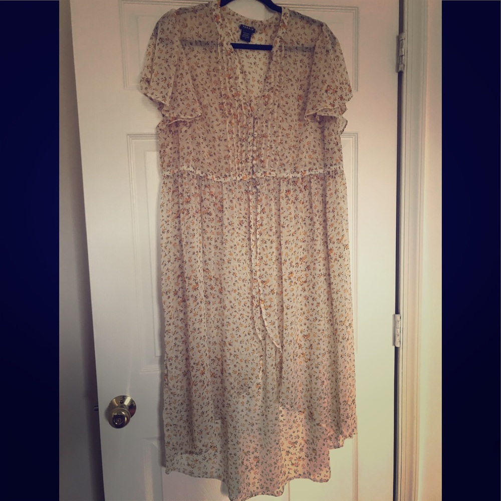 Cover dress